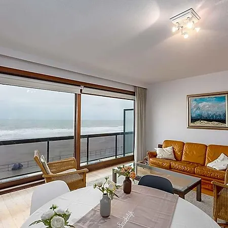 With Sea View And Sunny Terrace 3* Middelkerke